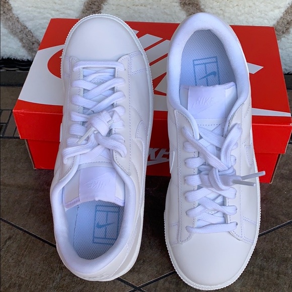 WMNS TENNIS CLASSIC 'WHITE BLUE CAP' - Picture 9 of 16